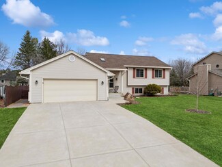 1041 Ticonderoga Trail, Saint Paul, MN 55123