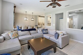 5762 NW 119th Dr, Coral Springs, FL 33076