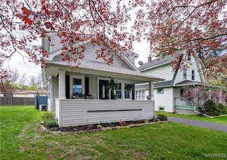 71 Klaum Ave, North Tonawanda, NY 14120