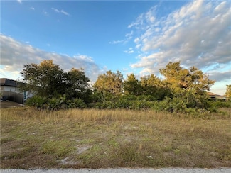 4102 6th St W, Lehigh Acres, FL 33971