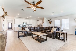 8030 Chanting Bend, San Antonio, TX 78223