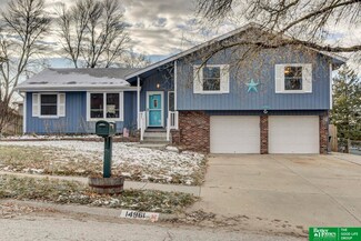 14961 Drexel St, Omaha, NE 68137