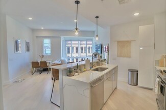 332 Newark Ave Unit 4A, Jersey City, NJ 07302