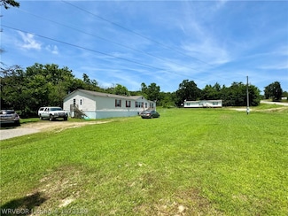 476967 E 1090 Rd, Roland, OK 74954