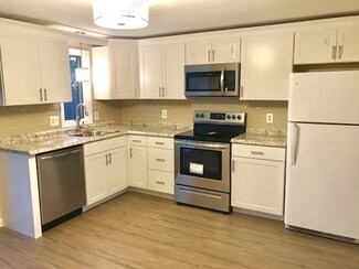 1821 Middlesex St Unit 1, Lowell, MA 01851
