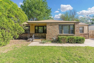 614 W 30th St S, Wichita, KS 67217