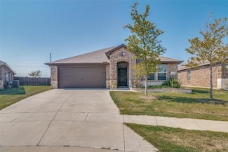 105 Banner Ave, Royse City, TX 75189
