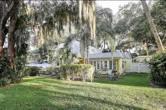 576 SW Rustic Cir, Stuart, FL 34997