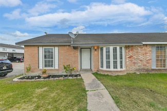 6853 Chasewood Dr, Missouri City, TX 77489