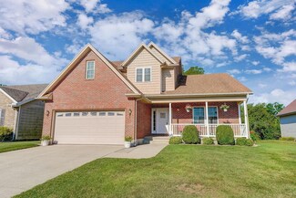 1447 Meadow Ridge Cir, Wilmington, OH 45177