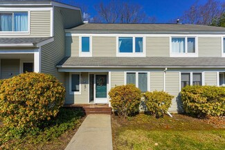 70 Stone Ridge Rd, Franklin, MA 02038