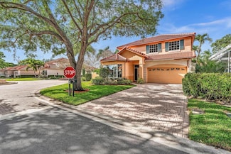 36 Monterey Pointe Dr, Palm Beach Gardens, FL 33418