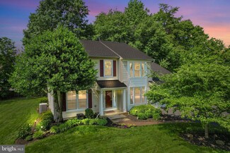 12905 Ashton Oaks Dr, Fairfax, VA 22030