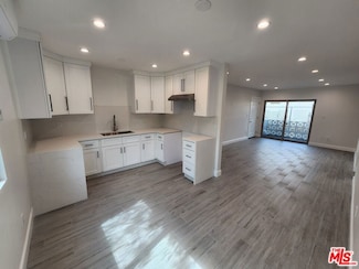 10845 White St Unit 5, Sun Valley, CA 91352