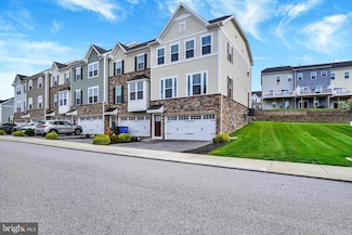 1028 Rosecroft Ln, York, PA 17403