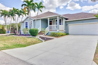 7893 Sandel Wood Cir W, Fort Myers, FL 33908