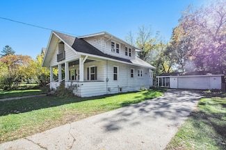 703 Main St, Dowagiac, MI 49047