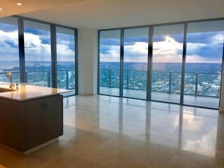 88 SW 7th St Unit 3402, Miami, FL 33130