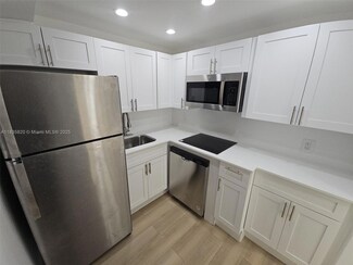 8101 Crespi Blvd Unit 203, Miami Beach, FL 33141