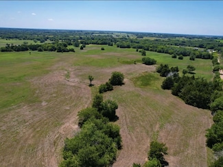 5 1 Well Rd, Durant, OK 74701