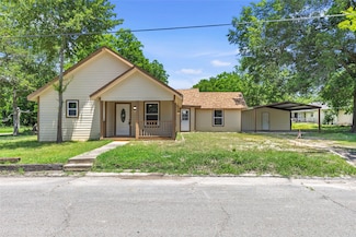 211 NW 7th St, Cooper, TX 75432