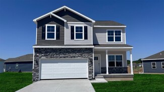 57 Pompas Dr, Cedar Rapids, IA 52404