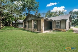 1102 Academy St, San Marcos, TX 78666