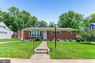 1531 Pickett Rd, Lutherville Timonium, MD 21093
