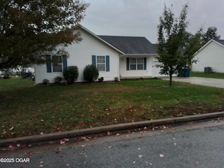 912 E Amber Dr, Oronogo, MO 64855