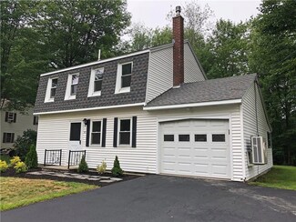 101 Settler Rd, South Portland, ME 04106