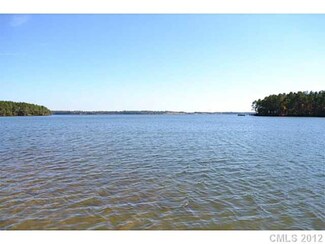 51 Windjammer Rd, Blair, SC 29015