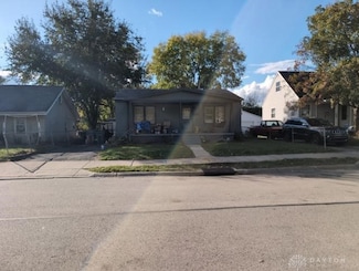 2721 Holman St, Moraine, OH 45439