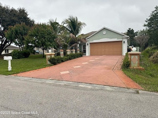 322 Alder Ave SE, Palm Bay, FL 32909
