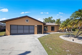 2333 Rio de Janeiro Ave, Punta Gorda, FL 33983