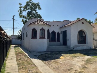 716 W 105th St, Los Angeles, CA 90044