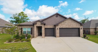 9094 River Birch Dr, Biloxi, MS 39532