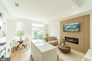 2517 Ontario Rd NW Unit 8, Washington, DC 20009