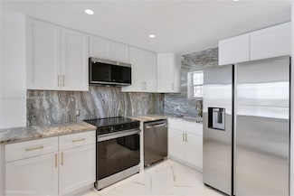 3570 S Ocean Blvd Unit 711, South Palm Beach, FL 33480