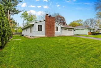 21 Pine Tree Ln, Rochester, NY 14617