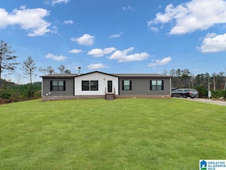 228 Primitive Pass, West Blocton, AL 35184