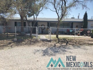 809 E Wood Ave, Carlsbad, NM 88220