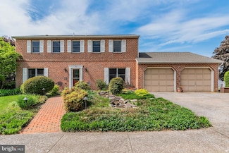 405 Hopi Dr, Mechanicsburg, PA 17050