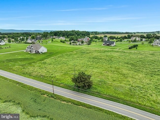 72 N Dickinson School Rd, Carlisle, PA 17015