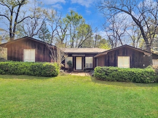 431 County Road 3630, Colmesneil, TX 75938