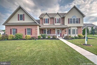 106 Lori Ln, Boiling Springs, PA 17007