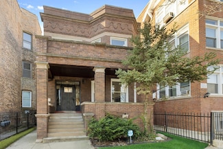 615 E 60th St, Chicago, IL 60637
