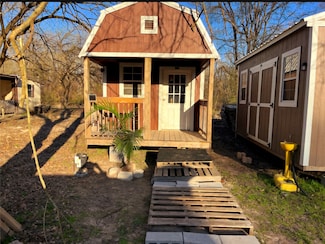 44 Caney Creek Dr, Huntsville, TX 77320