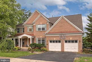 1877 Clayton Ridge Dr, Winchester, VA 22601