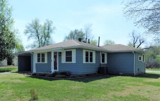 2404 W Highland Ave, Joplin, MO 64804