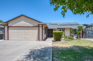491 W Indianapolis Ave, Clovis, CA 93612